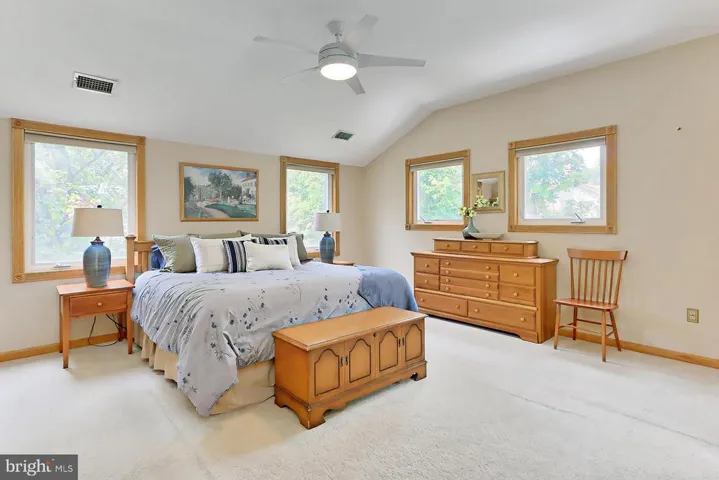 6900 Jefferson Ave, Falls Church, Virginia 22042