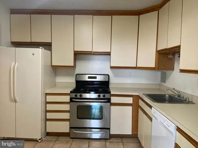 3705 S George Mason Dr #1711s, Falls Church, Virginia 22041