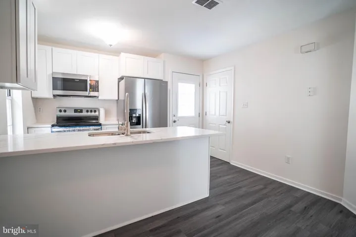 121 Courtside Dr, Ashland, Virginia 23005