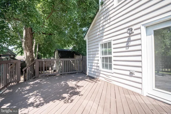 121 Courtside Dr, Ashland, Virginia 23005