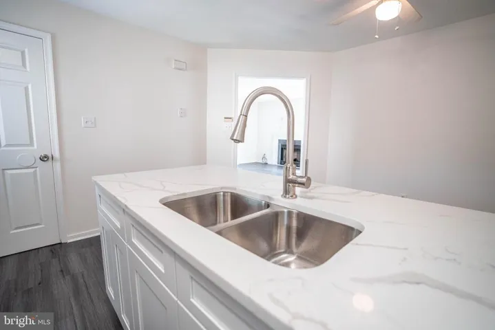 121 Courtside Dr, Ashland, Virginia 23005