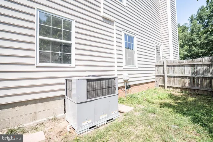 121 Courtside Dr, Ashland, Virginia 23005