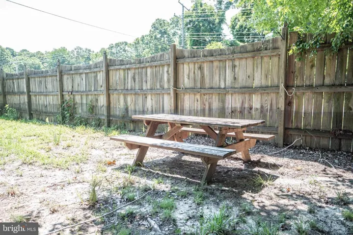 121 Courtside Dr, Ashland, Virginia 23005