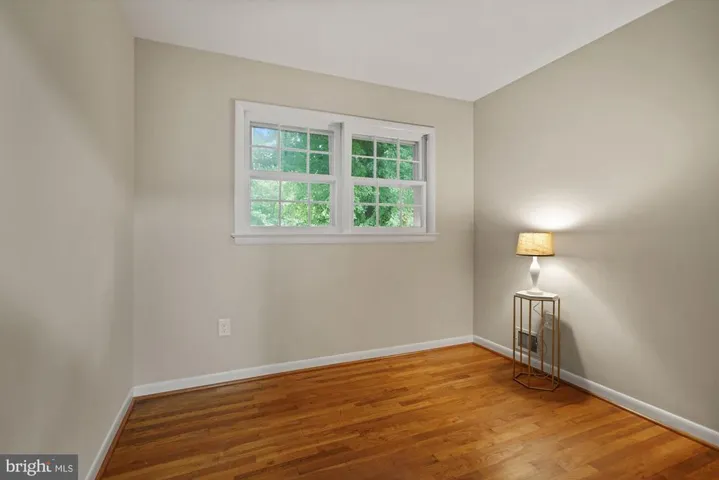 3703 Sprucedale Dr, Annandale, Virginia 22003
