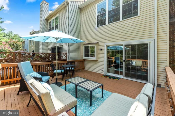 12110 Wedgeway Pl, Fairfax, Virginia 22033