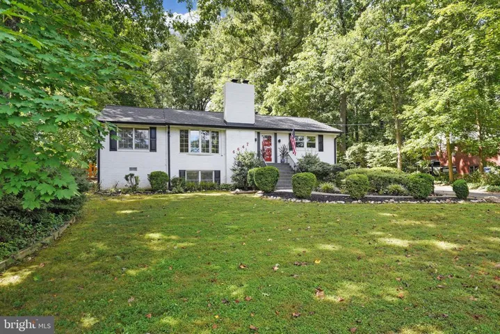 6647 Kerns Rd, Falls Church, Virginia 22042