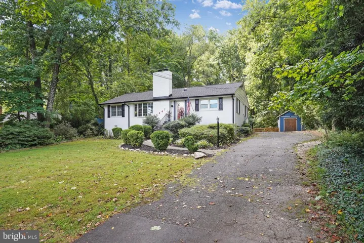 6647 Kerns Rd, Falls Church, Virginia 22042