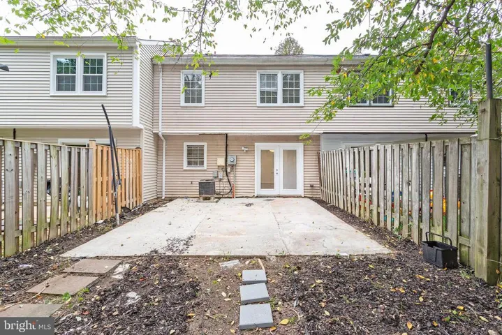 8414 Dampier Ct, Springfield, Virginia 22153