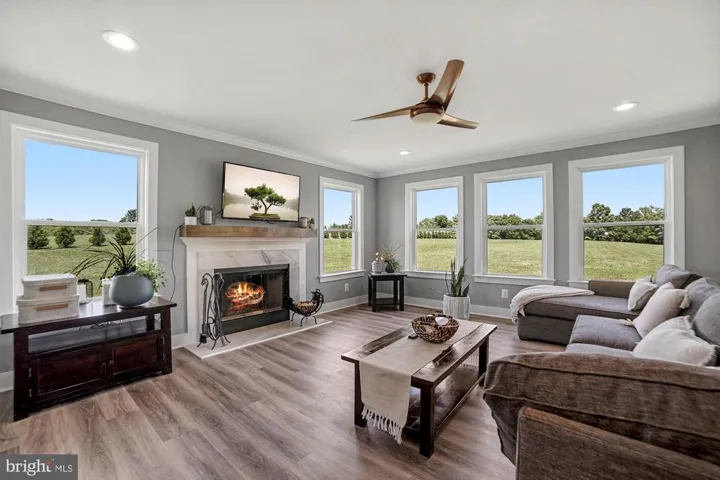 13650 Kelly Green Way, Nokesville, Virginia 20181