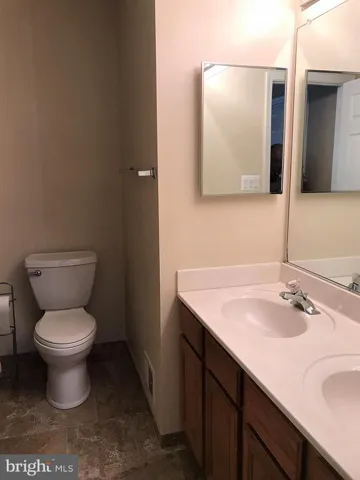 4228 Ashmere Cir, Dumfries, Virginia 22025
