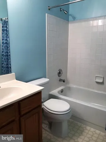 4228 Ashmere Cir, Dumfries, Virginia 22025