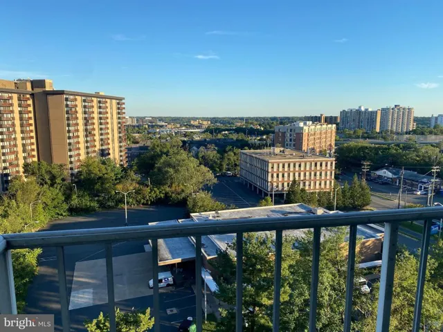 301 N Beauregard St #1101, Alexandria, Virginia 22312