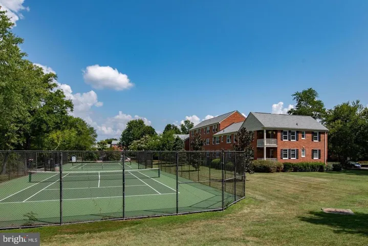 6615 10th St #a2, Alexandria, Virginia 22307
