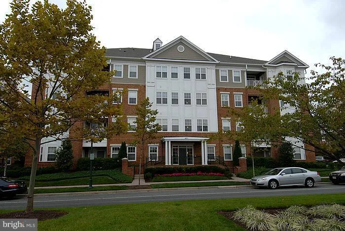 401 KING FARM BOULEVARD, Rockville, MD 20850