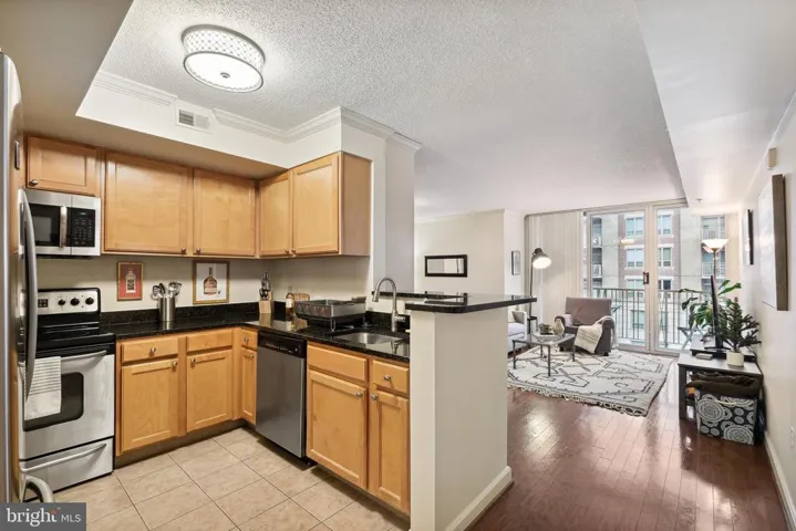 880 N Pollard St N #725, Arlington, Virginia 22203