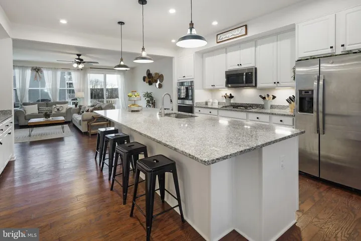 13044 Jessica Grove Pl, Woodbridge, Virginia 22192