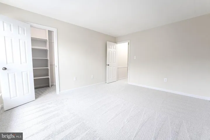 12284 Wadsworth Way, Woodbridge, Virginia 22192