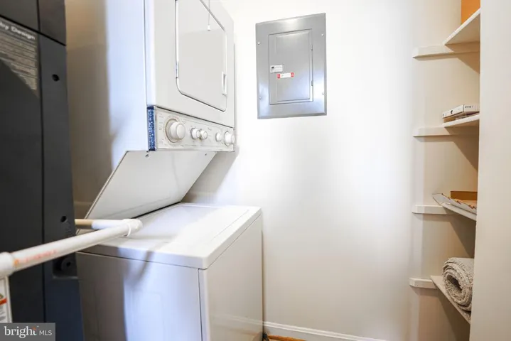 12284 Wadsworth Way, Woodbridge, Virginia 22192