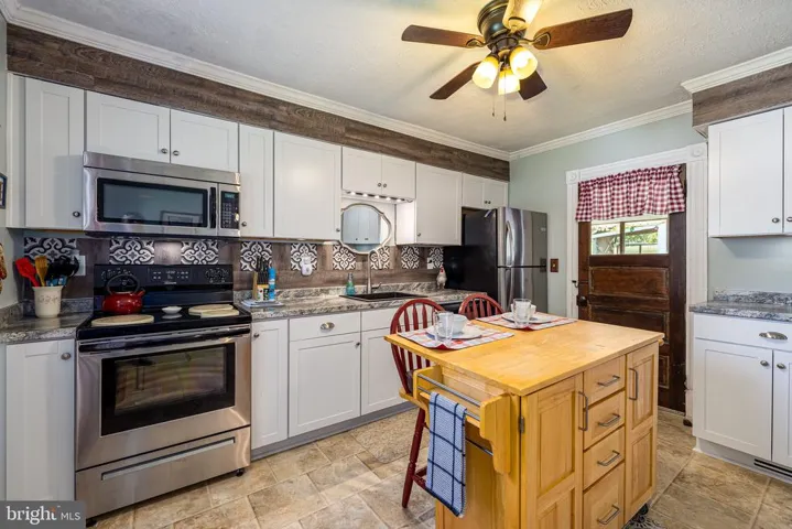 602 1st St, Shenandoah, Virginia 22849