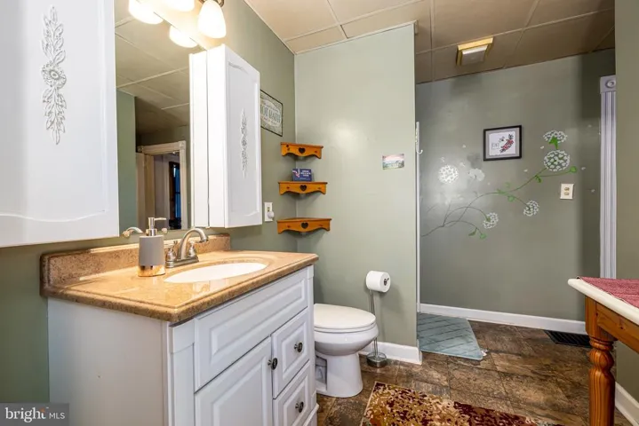 602 1st St, Shenandoah, Virginia 22849