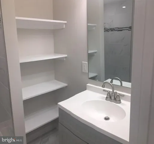3206 Shaw Park Ct, Alexandria, Virginia 22306
