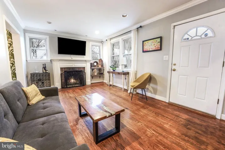 2600 Beacon Hill Rd, Alexandria, Virginia 22306