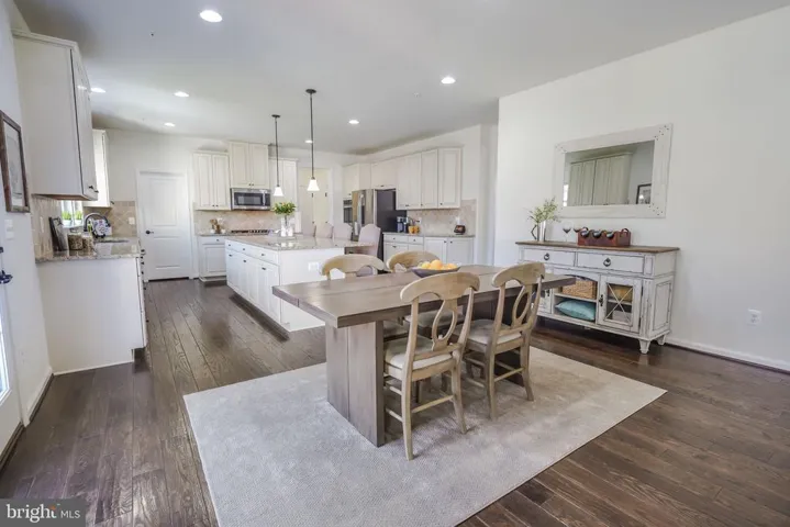 17067 Belle Isle Dr, Dumfries, Virginia 22026