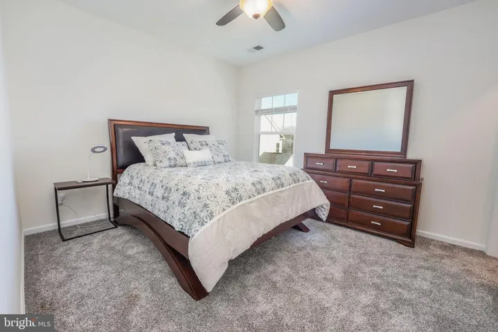17067 Belle Isle Dr, Dumfries, Virginia 22026