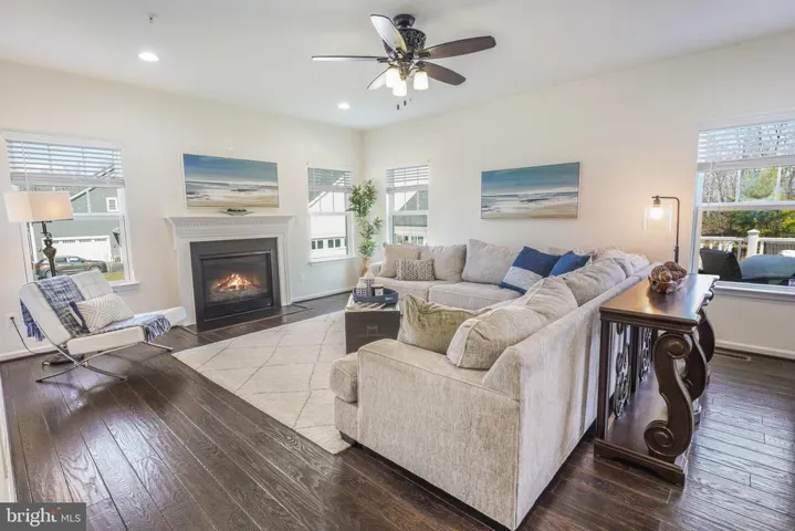 17067 Belle Isle Dr, Dumfries, Virginia 22026