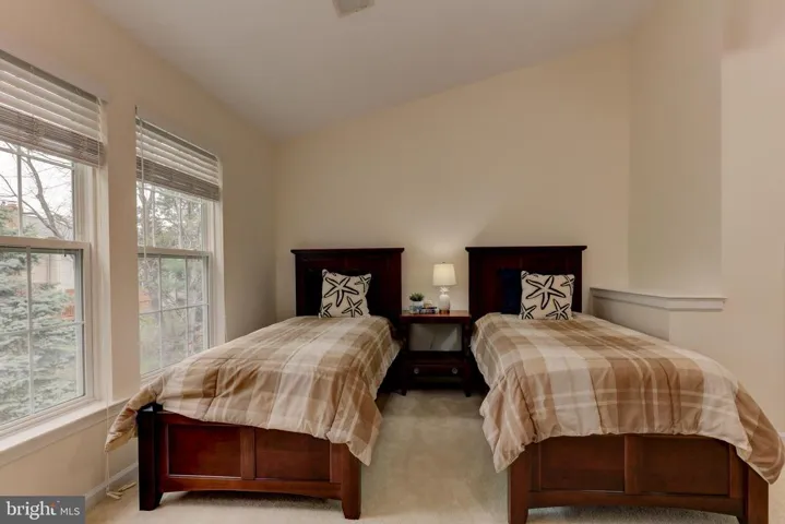 4356 Sutler Hill Sq, Fairfax, Virginia 22033
