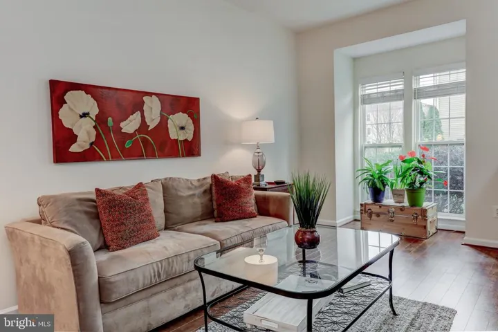 4356 Sutler Hill Sq, Fairfax, Virginia 22033