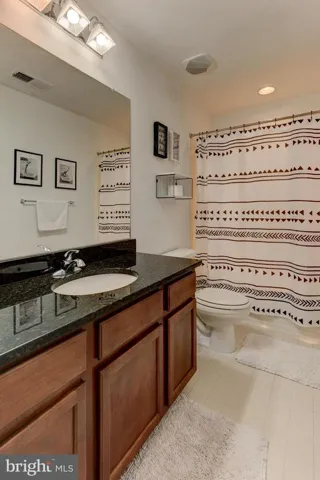 19240 Fuller Heights Rd, Triangle, Virginia 22172