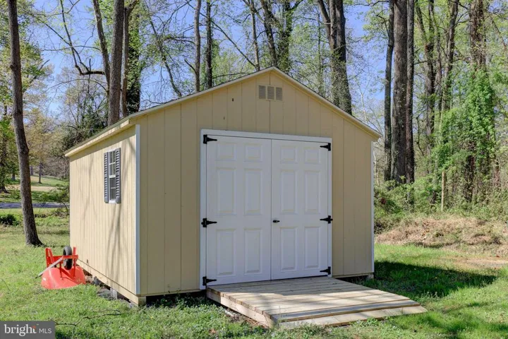19240 Fuller Heights Rd, Triangle, Virginia 22172