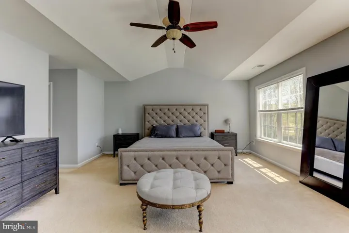 19240 Fuller Heights Rd, Triangle, Virginia 22172