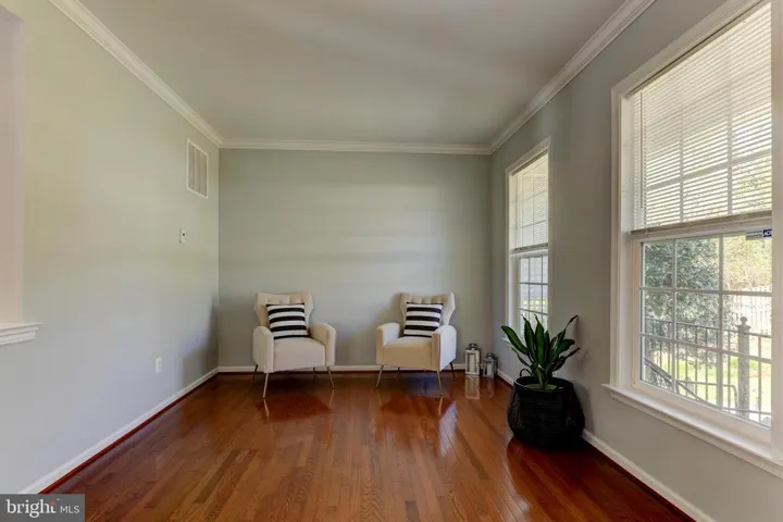 19240 Fuller Heights Rd, Triangle, Virginia 22172
