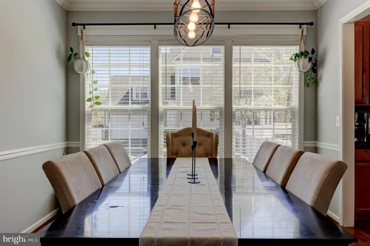 19240 Fuller Heights Rd, Triangle, Virginia 22172
