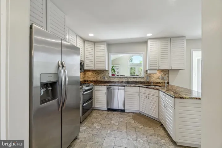 5219 Monroe Dr, Springfield, Virginia 22151