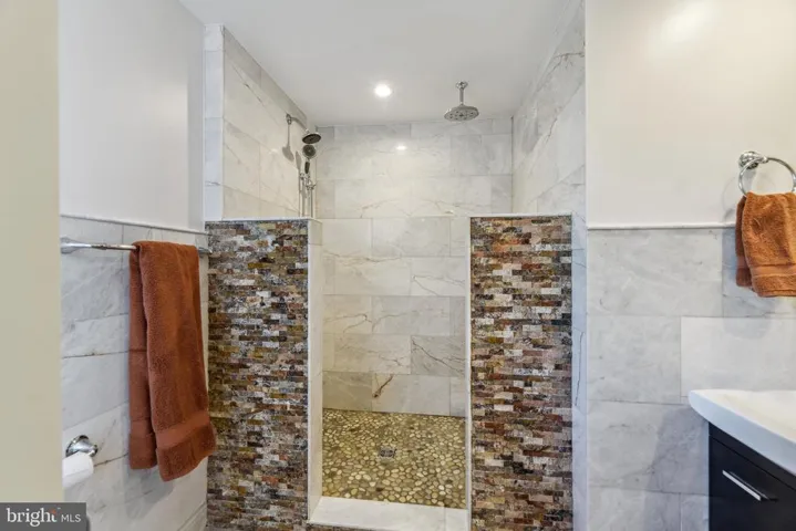 5219 Monroe Dr, Springfield, Virginia 22151