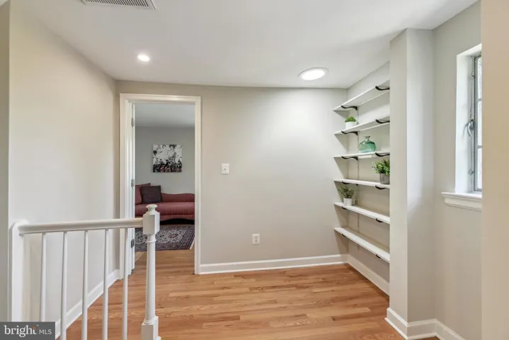 5219 Monroe Dr, Springfield, Virginia 22151