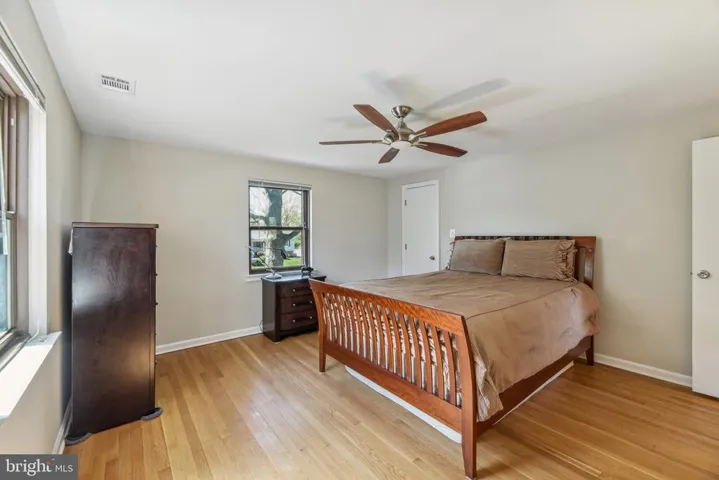 5219 Monroe Dr, Springfield, Virginia 22151