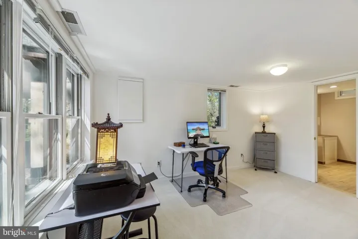 5219 Monroe Dr, Springfield, Virginia 22151