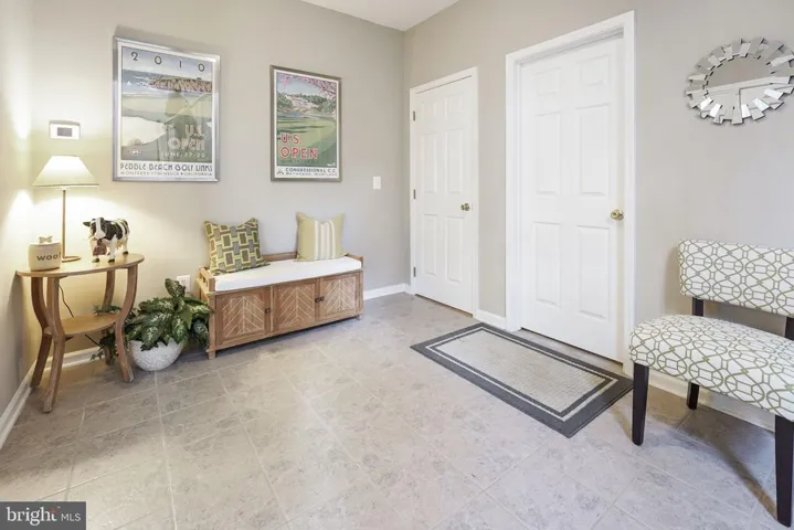 8919 Day Lilly Ct, Fairfax, Virginia 22031