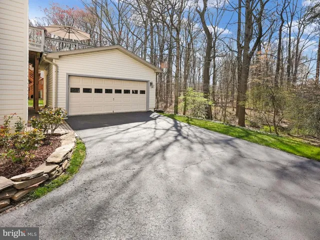 8919 Day Lilly Ct, Fairfax, Virginia 22031