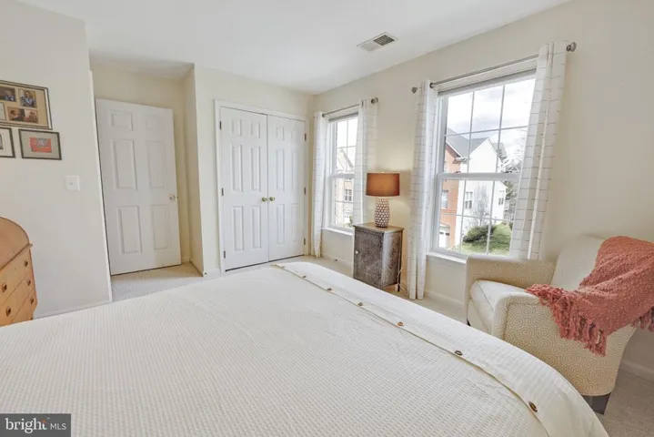 8919 Day Lilly Ct, Fairfax, Virginia 22031
