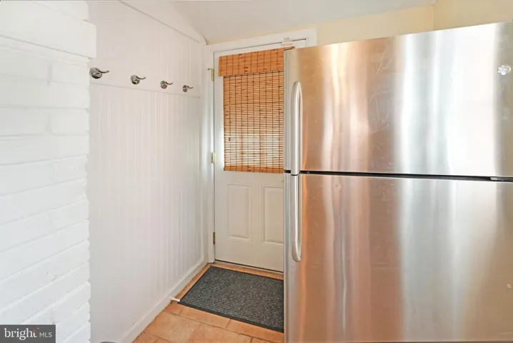 2406 Washington Blvd, Arlington, Virginia 22201