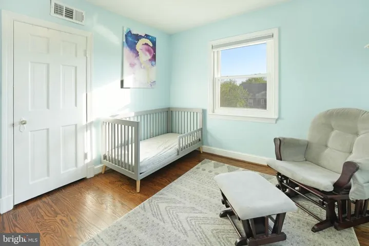 2406 Washington Blvd, Arlington, Virginia 22201