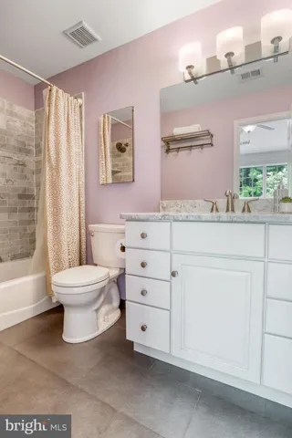 7112 Westfield Ct, Alexandria, Virginia 22306