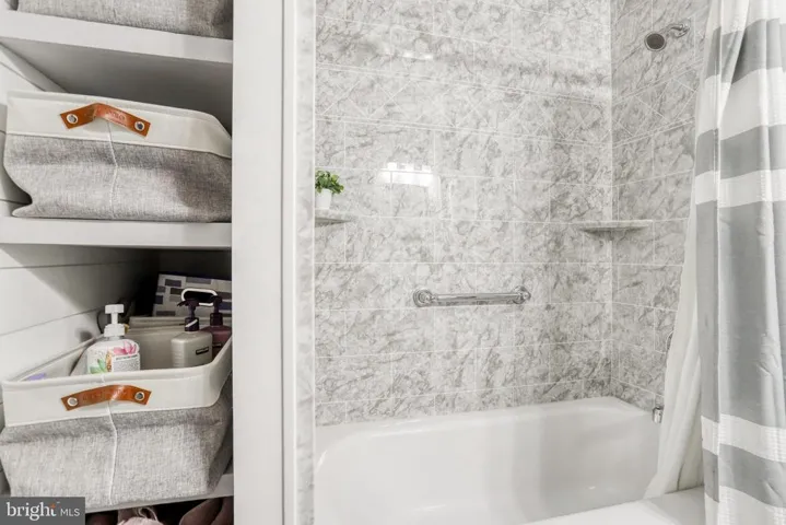 7112 Westfield Ct, Alexandria, Virginia 22306