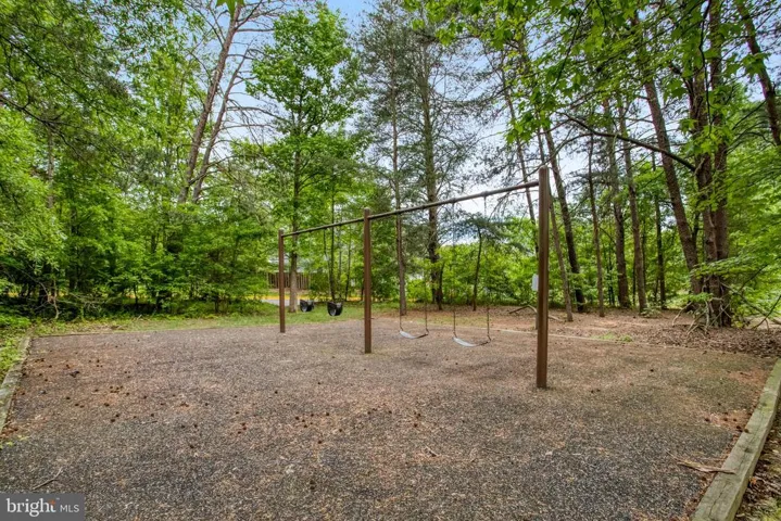 7112 Westfield Ct, Alexandria, Virginia 22306