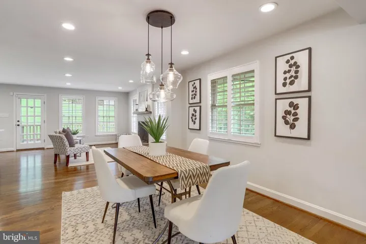 1234 N Chambliss St N, Alexandria, Virginia 22312
